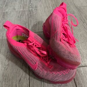 Nike Pink VaporMax Flyknit 3s